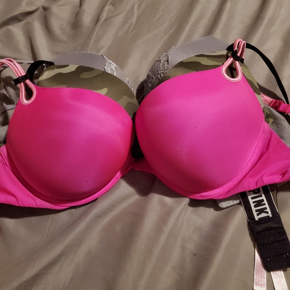 3 VS/pink bras - Picture 1 of 3